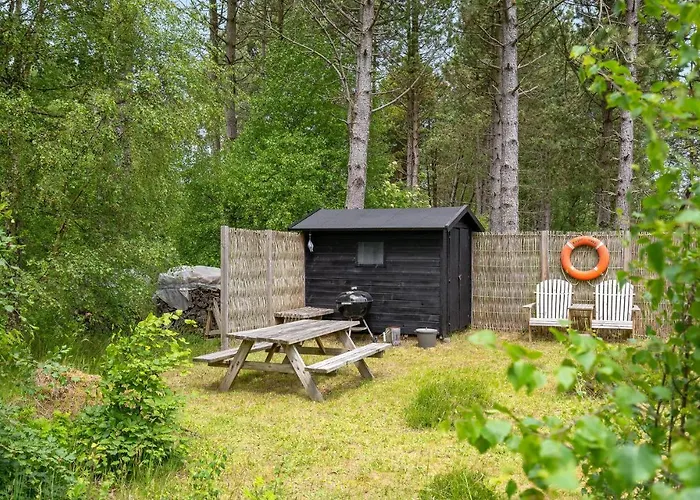 Three-bedroom In Albak *